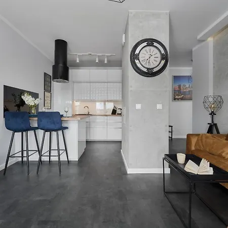 Stylish Kosciuszki Apartaments Near The Market Square With Free Garage Wroclaw By Noclegi Renters Екстер'єр фото