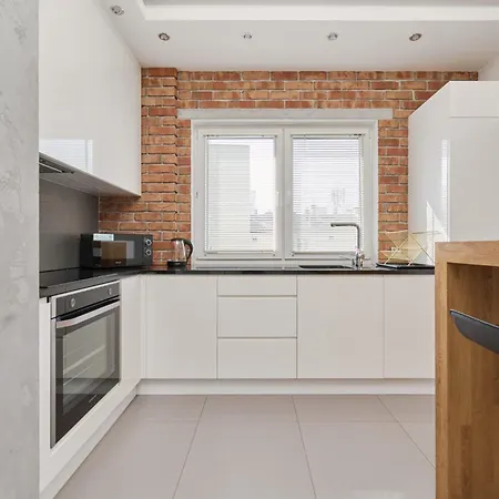 Stylish Kosciuszki Apartaments Near The Market Square With Free Garage Wroclaw By Noclegi Renters Екстер'єр фото