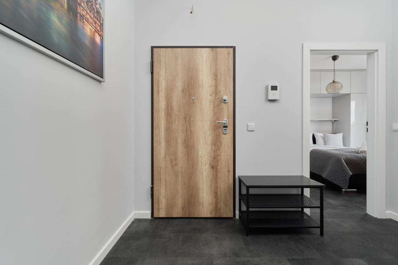 Stylish Kosciuszki Near The Market Square With Free Garage By Renters * Wroclaw