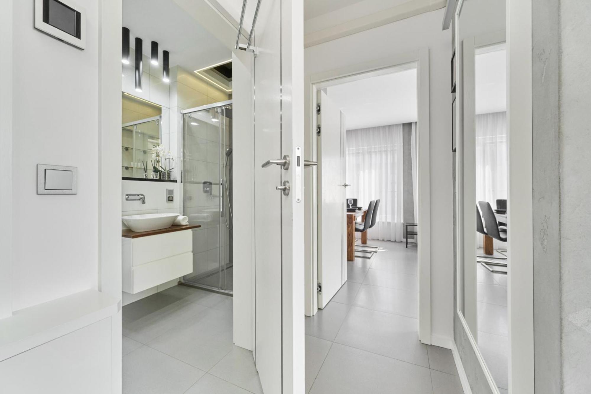 Stylish Kosciuszki Near The Market Square With Free Garage By Renters * Wroclaw