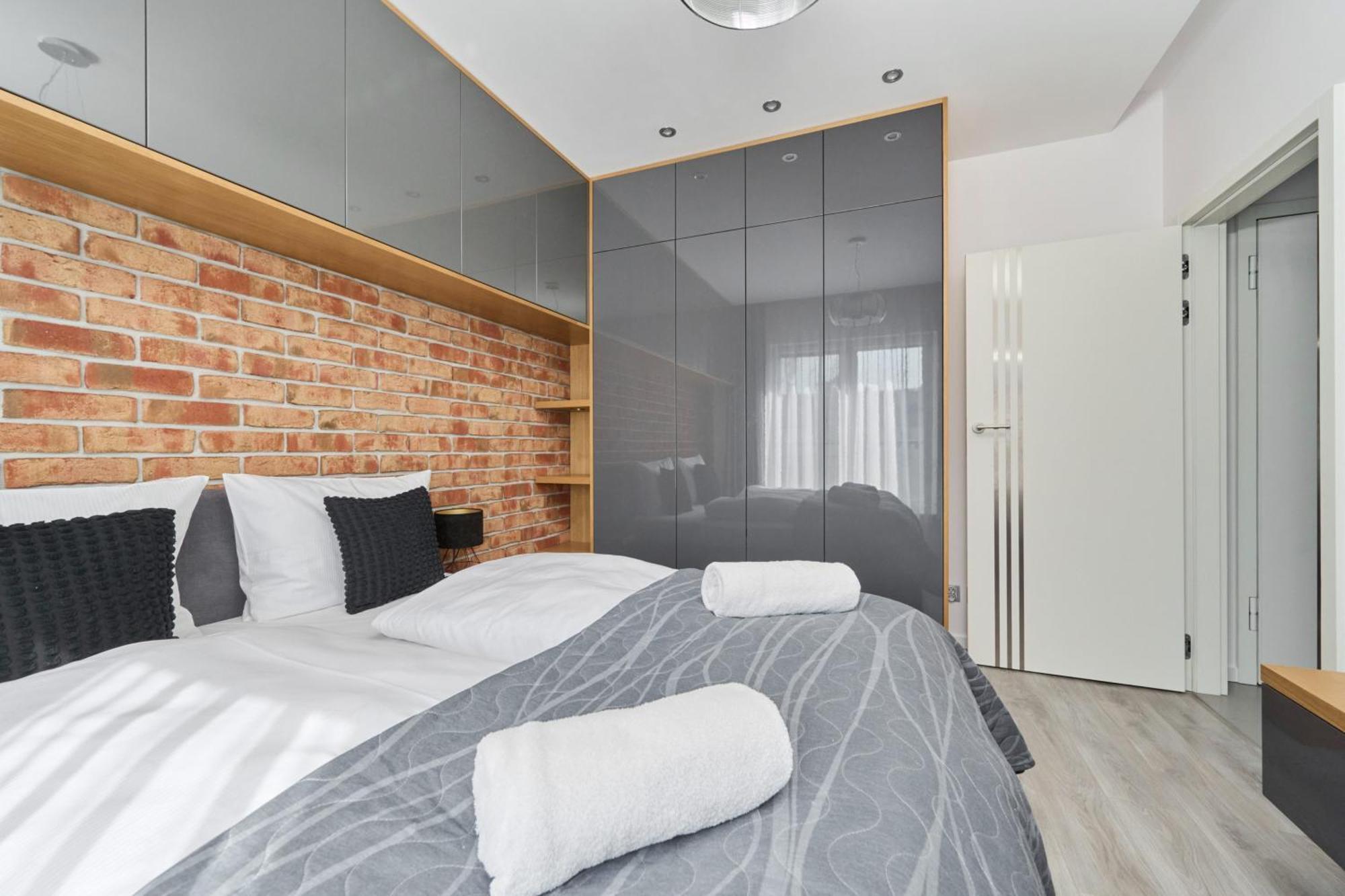 Stylish Kosciuszki Near The Market Square With Free Garage By Renters Apartment *