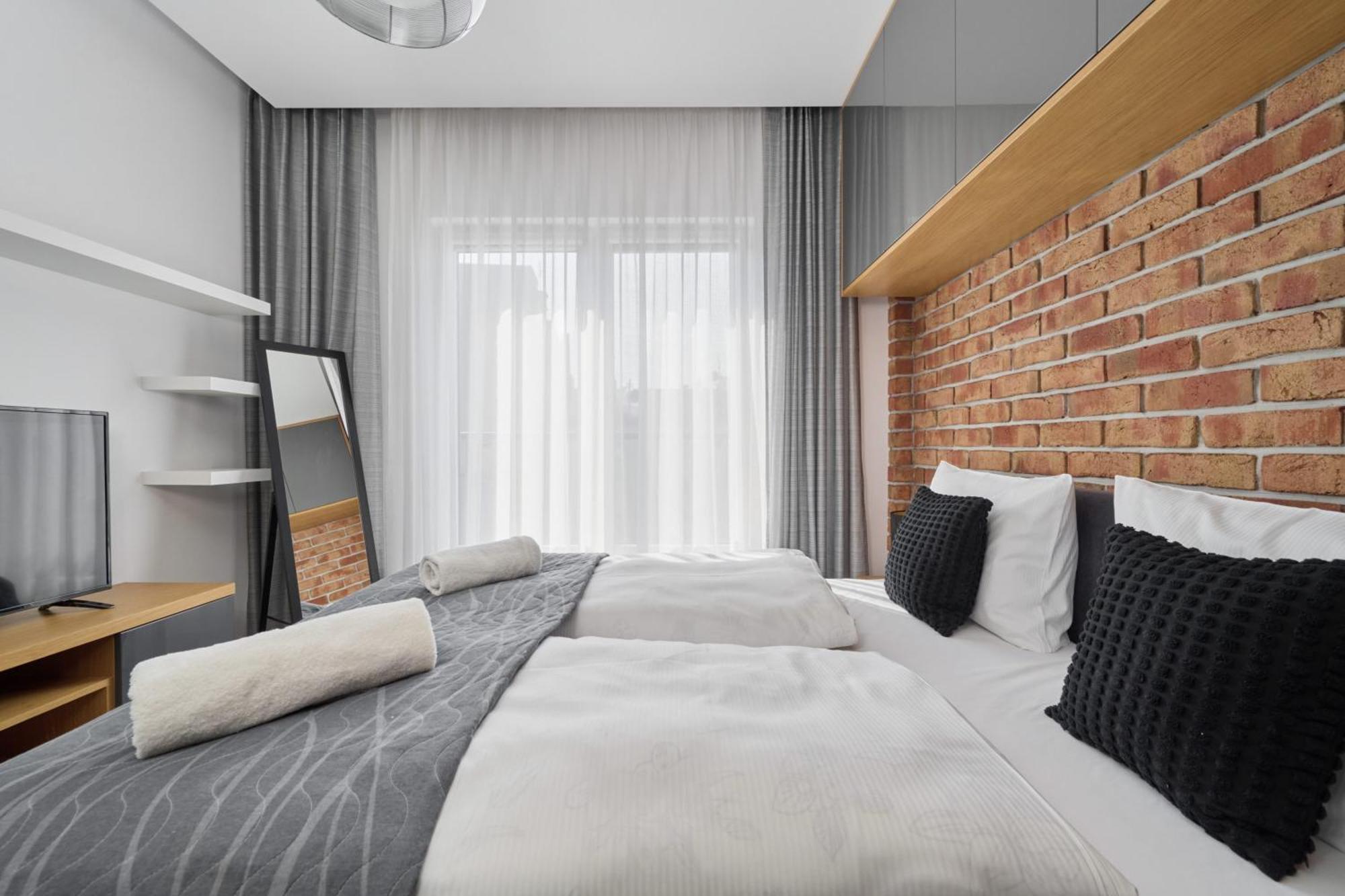 Stylish Kosciuszki Near The Market Square With Free Garage By Renters Apartment *