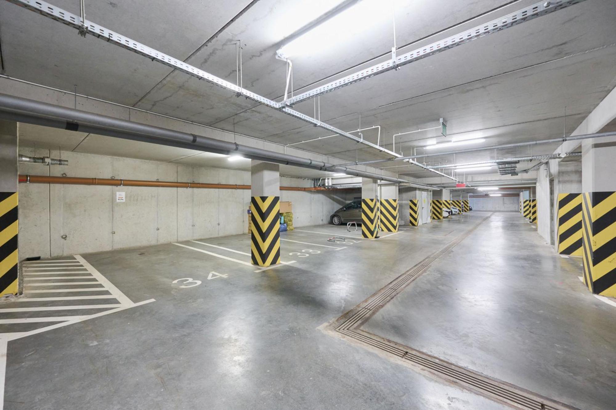 Apartment Stylish Kosciuszki Near The Market Square With Free Garage By Renters Wroclaw